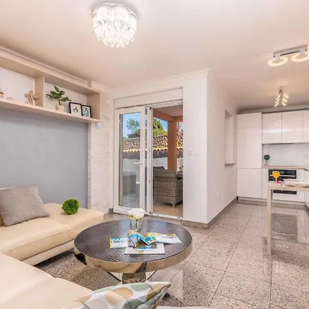 Apartment In Klimno/insel Krk 38204 Klimno